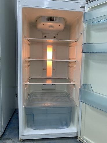cs max: Холодильник Beko, Б/у, Двухкамерный, No frost, 60 * 175 * 60 — 4