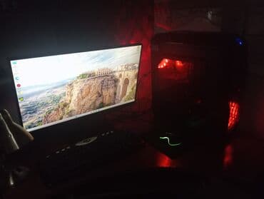 клавиатура и мышь для pubg mobile бишкек: Компьютер, ядер - 4, ОЗУ 8 ГБ, Для несложных задач, Б/у, Intel Core i5, HDD + SSD — 2