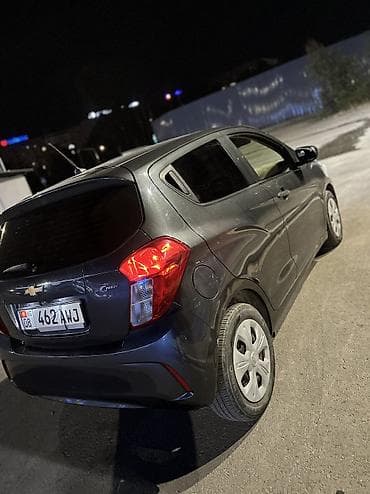 Транспорт: Chevrolet Spark: 2017 г., 1 л, Автомат, Бензин, Хэтчбэк — 5