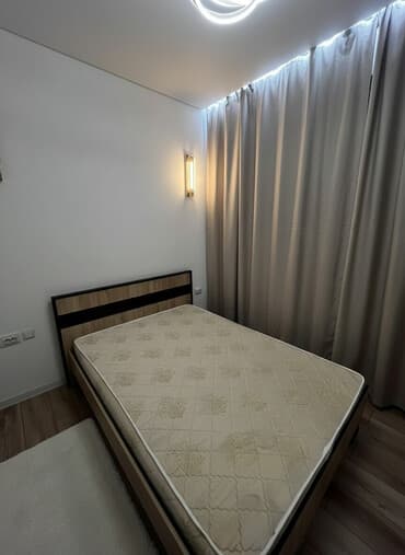 мебель для спальни из италии: Спальный гарнитур, Б/у, Двуспальная кровать, Россия, Дерево, Самовывоз — 1