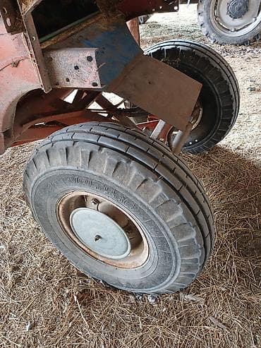 день сяпина: Комбайн зерноуборочный «НИВА» (СК-5) жатка 5 метров двигателя хороший — 3
