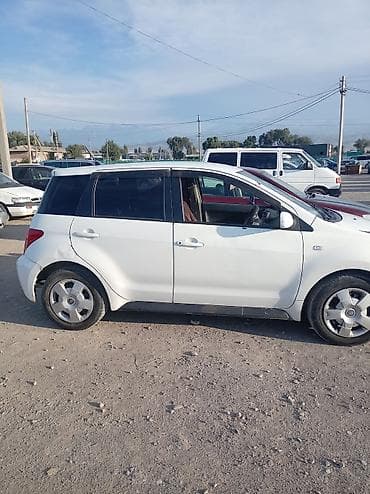 Продажа авто: Toyota Ist: 2003 г., 1.3 л, Автомат, Бензин, Хэтчбэк — 4