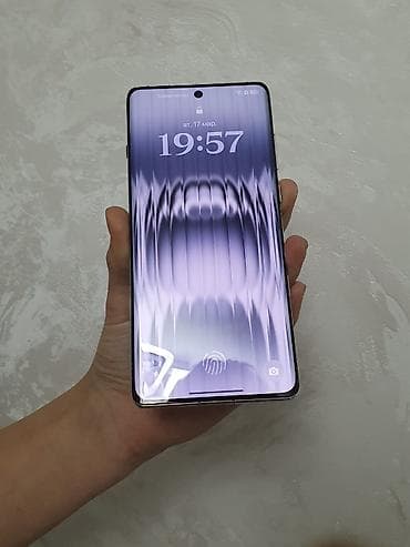 Apple iPhone: Oppo Find X — 1