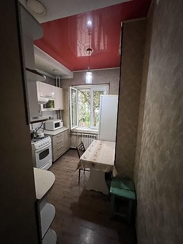 квартира рынок дордой: 3 комнаты, 62 м², 105 серия, 2 этаж, Евроремонт — 4