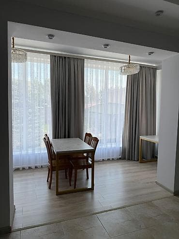 микрорайоны: 160 м², 5 комнат — 2