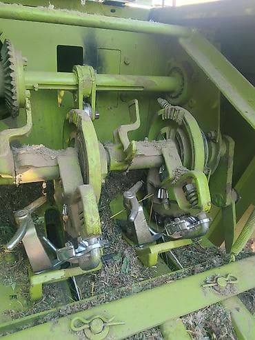 gac aion v plus: Пресс-подборщик CLAAS Markant 65 - Тип: тюковый (малые прямоугольные — 3