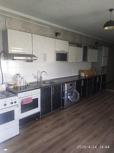 дом в кашка суу: Изолированными комнатами и большой кухней. - Планировка: несколько — 2