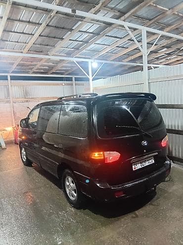 Hyundai Starex: 2006 г., 2.5 л, Автомат, Дизель, Минивэн — 9