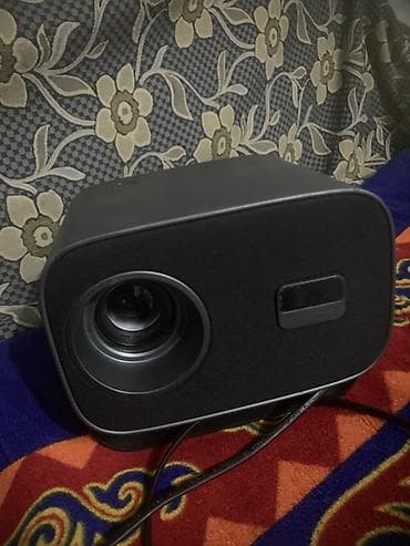 lg g6: Обмен тоже есть на телефон/Проектор домашнего кинотеатра Компактный — 1