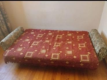 Прямой диван, Б/у — 2