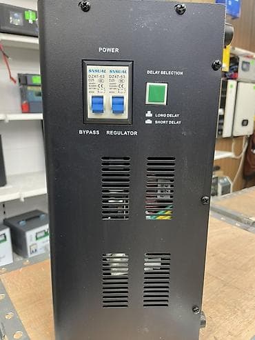 Внутренняя отделка: Стабилизатор напряжения KuWatt TM‑5kVA (AC Automatic Voltage — 2