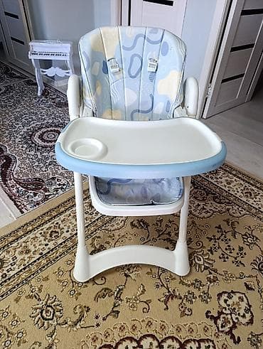 стульчик для кормления новые: Стульчик для кормления, Другой бренд, Пластик, Другой вид, цвет - Голубой — 1