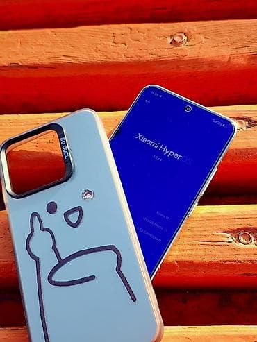 Аксессуары для мобильных телефонов: Смартфон XIAOMI 13 12/256гб компакт, отличный телефон, в комплекте 2 — 6