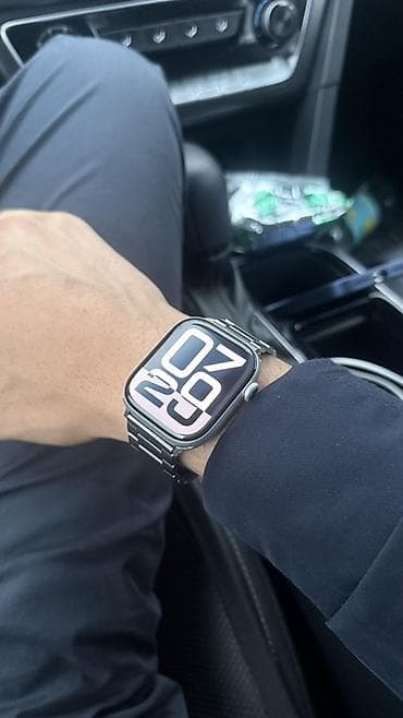 Apple Watch 10 Series 46mm Срочно продаю заряжал 10-12 раз 100%