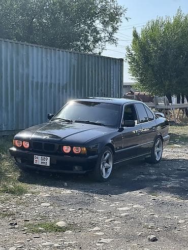 цены на машины в кыргызстане: BMW 5 series: 1994 г., 2 л, Механика, Бензин, Седан — 2