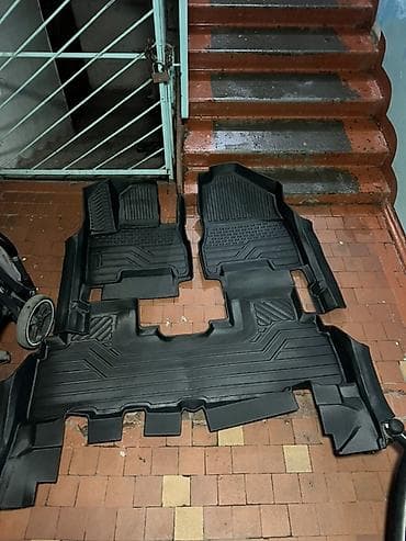 tesla 3: 3D Резиновые Полики Для салона Kia, цвет - Черный, Новый — 4