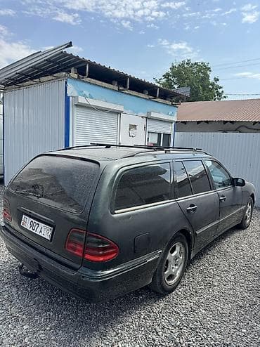 eafc 25: Mercedes-Benz E-Class: 2001 г. — 1