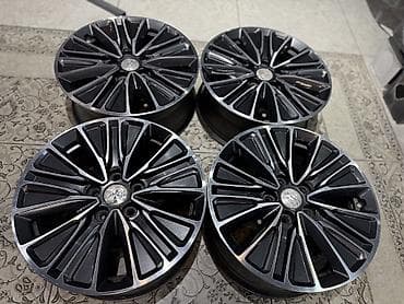 bridgeston: Литые Диски R 17 Hyundai, Комплект, отверстий - 5, Б/у — 5
