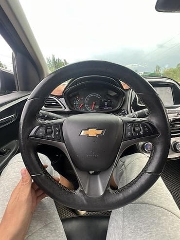 spark premier: Chevrolet Spark: 2018 г., 1 л, Автомат, Бензин, Хэтчбэк — 5