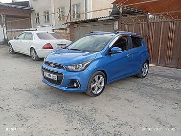 Chevrolet Spark: 2017 г., 1 л, Вариатор, Бензин, Хэтчбэк