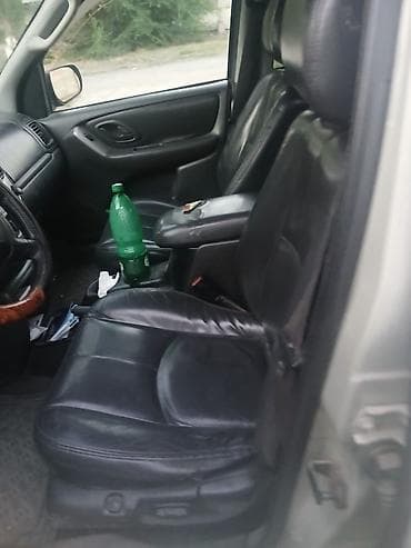 185 70 14r: Mazda Tribute: 2003 г., Автомат, Бензин, Кроссовер — 4
