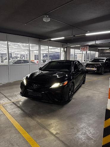 Toyota Camry: 2019 г., Автомат, Бензин, Седан — 1