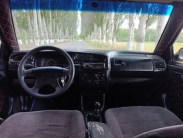 фари опель омега б: Volkswagen Vento: 1993 г., 1.8 л, Механика, Бензин, Седан — 10