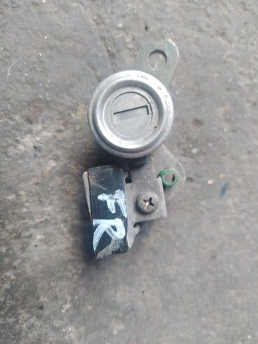 запчасти на ниссан цефиро а33 в бишкеке: Замок двери Nissan Б/у, Оригинал, Япония — 1