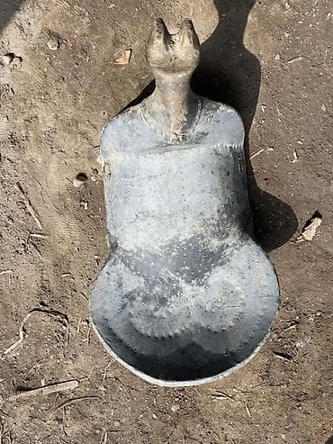 пуф трансформер: Седло-на деревяшку/санки «гусак» из цельного листового металла — 2