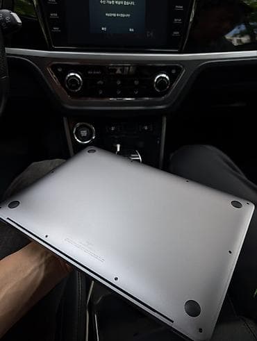 pixel 7: Для учебы, Б/у, Apple M1, ОЗУ, RAM: 8 ГБ — 3