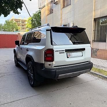 5 5 compressor: Toyota Land Cruiser Prado: 2024 г., 2.4 л, Автомат, Бензин, Внедорожник — 5