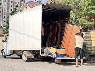 Авто кызматтары: Буйрутма берүү Мерседес жүк ташуучу спринтер, Эмерек ташуу, Жүк ташуучу жумушчусу менен — 1