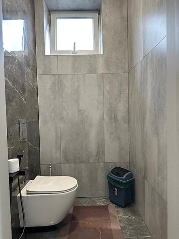 Үйлөрдү сатуу: Продаю! Дом 2-х этаж, 6 ком, 200м2, 4 сотки, КОК ЖАР350т$, Рядом с — 9