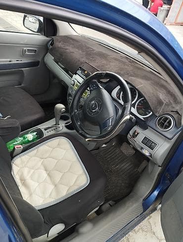 Продажа авто: Mazda Demio: 2002 г., 1.5 л, Автомат, Бензин, Хэтчбэк — 4
