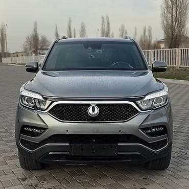 step wgn: Ssangyong Rexton: 2019 г., 2.2 л, Автомат, Дизель, Внедорожник — 2