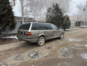Volkswagen Passat Variant: 1991 г., 2 л, Механика, Бензин, Универсал