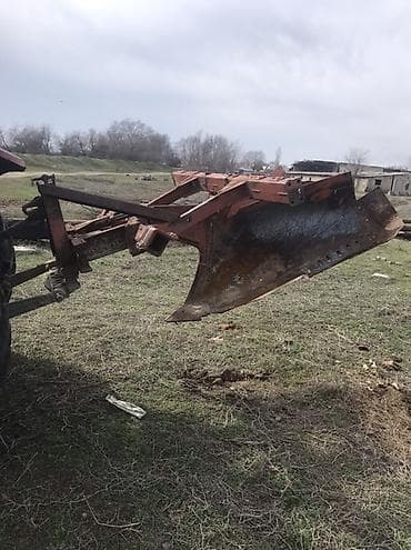 Навесной отвал/плужный отвал Арыкорез