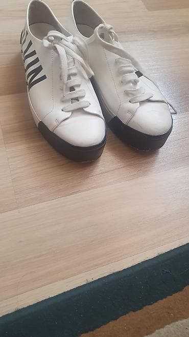 Мужские кроссовки, 40, Calvin Klein, Б/у, цвет - Белый, Самовывоз