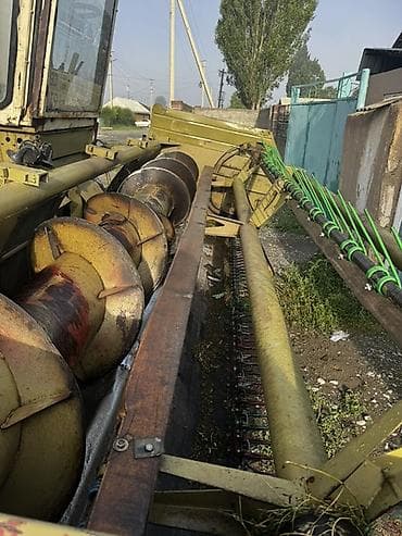 дробилка для овощей: Самоходная жатка эшка 303 Гидра ход . Комбайн мост. Вложения нет — 7
