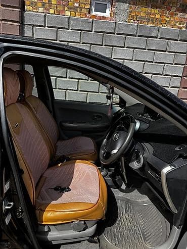 дайхатцу моби: Toyota Ist: 2003 г., 1.5 л, Автомат, Бензин, Хэтчбэк — 7