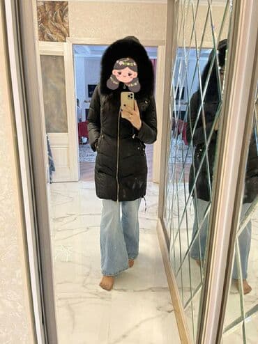 купить качественную мужскую зимнюю куртку: Продаю куртку в отличном состоянии. Очень теплая куртка внутри пух — 1