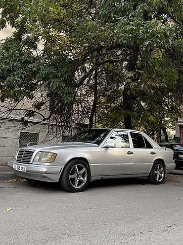 om 366: Mercedes-Benz W124: 1995 г., 2 л, Механика, Бензин, Седан — 4