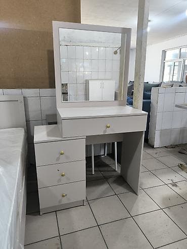 комод с зерколом: Комод для одежды, Новый, С зеркалом, ЛДСП, Платная доставка, Самовывоз — 7