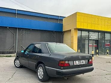Транспорт: Mercedes-Benz W124: 1994 г., 2 л, Кол менен иштөөчү, Бензин, Седан — 1