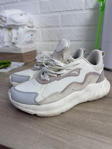 кеды 37: Кроссовки, 37.5, Adidas, Б/у, цвет - Белый, Самовывоз — 5