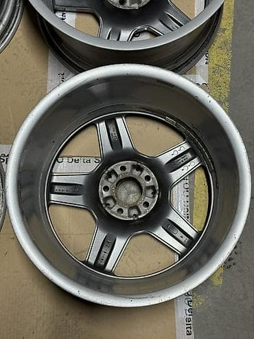 e60 m5: Диски R 19 AMG, Комплект, отверстий - 5 — 8