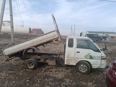 Hyundai Porter: 1999 г., 2.6 л, Механика, Дизель