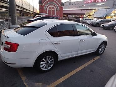 тааль: Skoda Octavia: 2018 г., 1.6 л, Автомат, Бензин, Лифтбек — 2