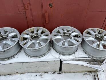 купить диски нива: Литые Диски R 17 Toyota, Комплект, отверстий - 5, Б/у — 1