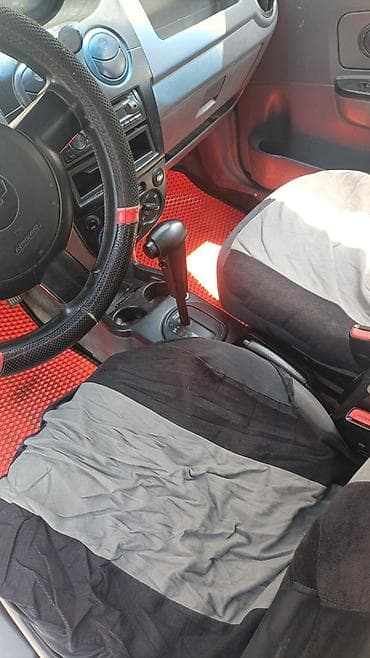 Продажа авто: Chevrolet Spark: 2009 г., Автомат, Бензин, Хэтчбэк — 2